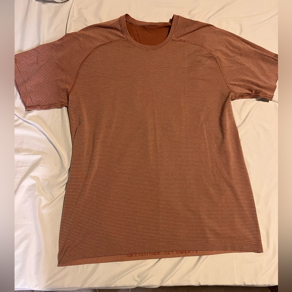 Lululemon Vent tech shirt, size L